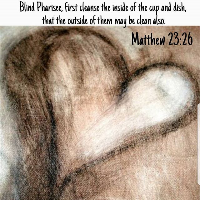 Detatch your heart from the love of all things which can be seen and transfer your attention to things which cannot be seen - St Augustine . . #dailyreadings #copticorthodox #orthodoxy #cleansetheheart